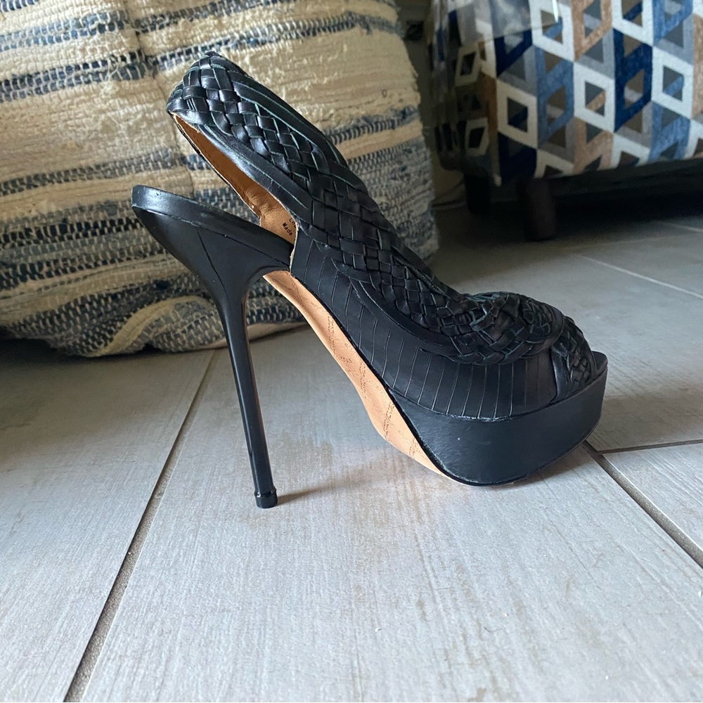 L.A.M.B. Slingback, open toe, leather stiletto size 7M black 6” heels 1” platfor